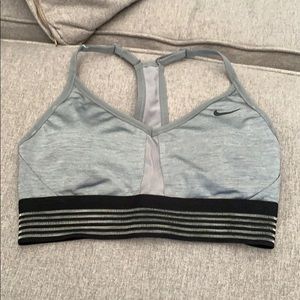 Nike dri- Fit sports bra